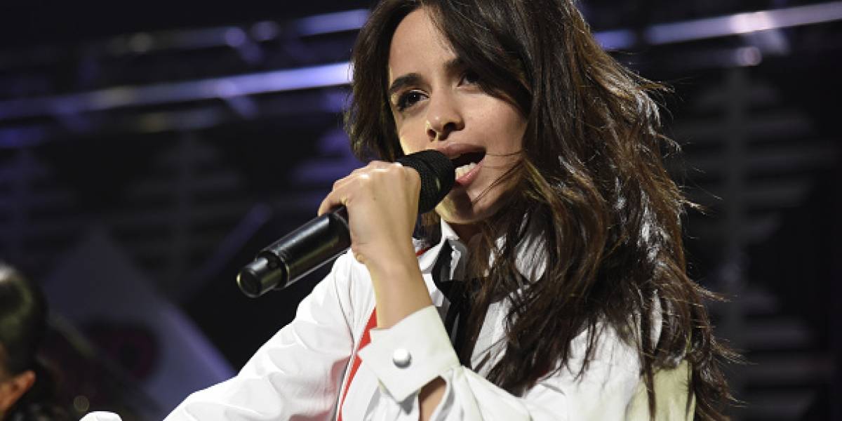 Camila Cabello, blanco de burlas por un tic en su ojo Camila Cabello, blanco de burlas por un tic en su ojo