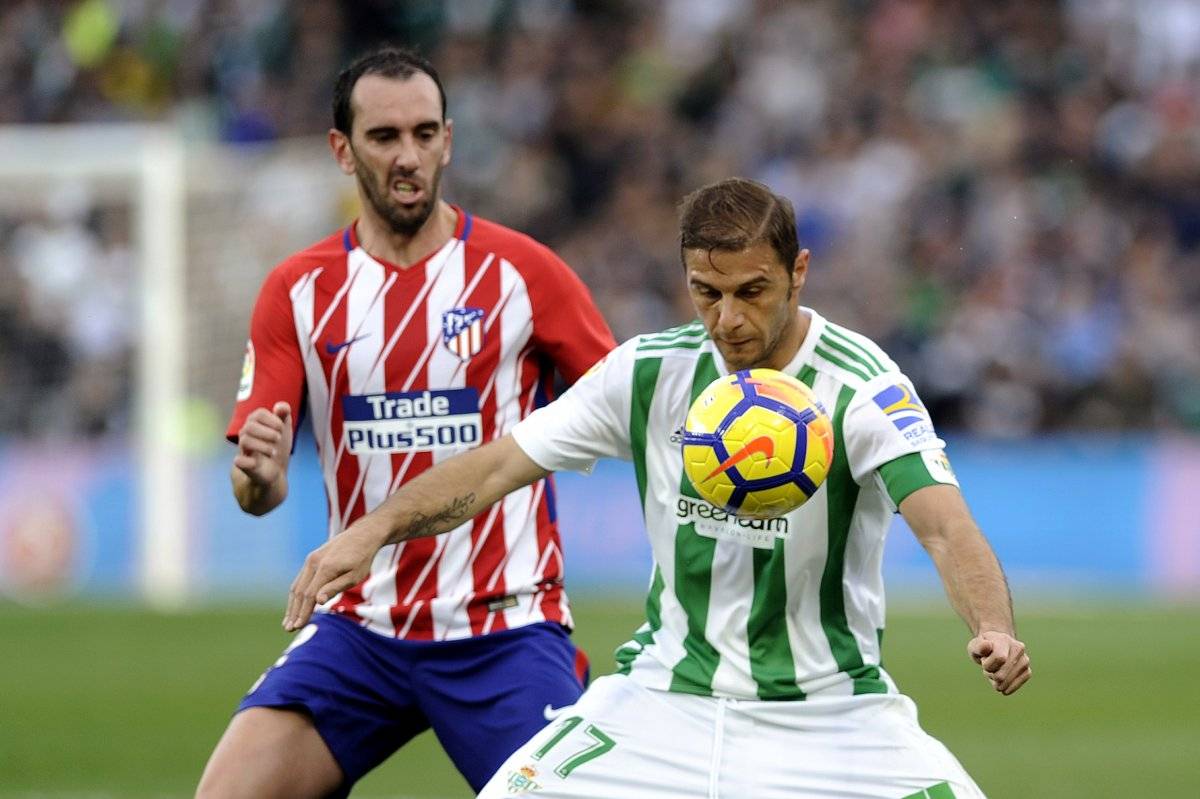 El Betis sigue teniendo una campaña irregular.