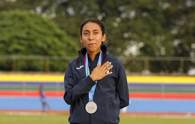 Evelyn Chávez se quedó la presea de plata.
