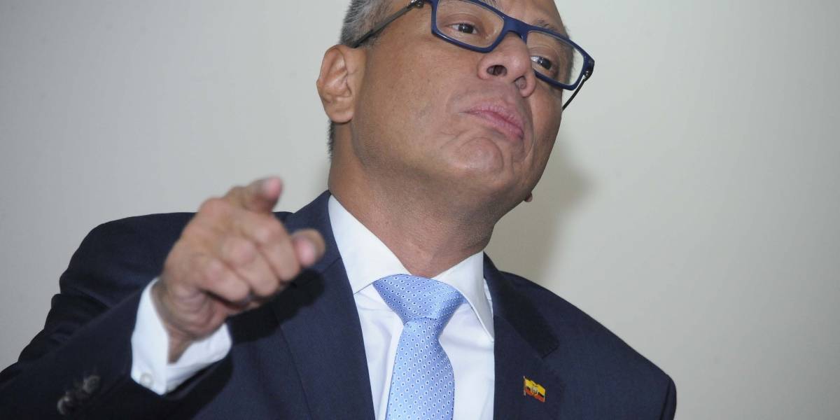Congreso de Ecuador aprueba juicio político contra vicepresidente por Odebrecht Congreso de Ecuador aprueba juicio político contra vicepresidente por Odebrecht