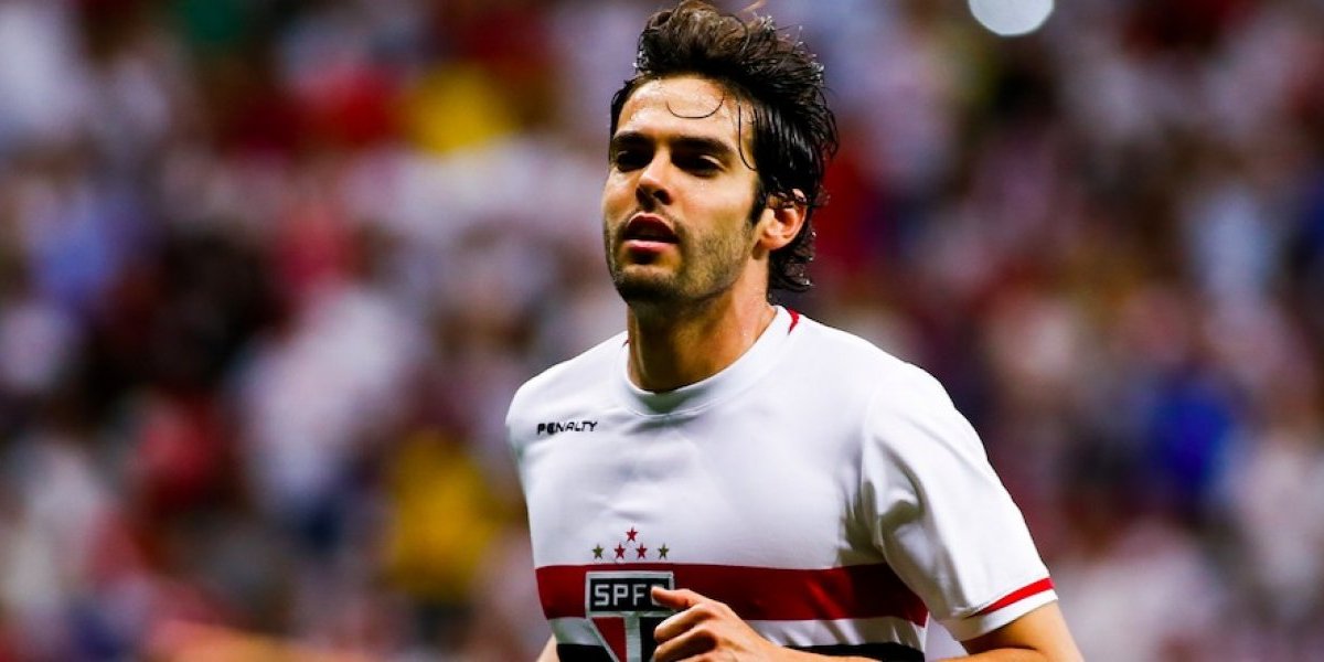 Kaká anuncia retiro como jugador de fútbol