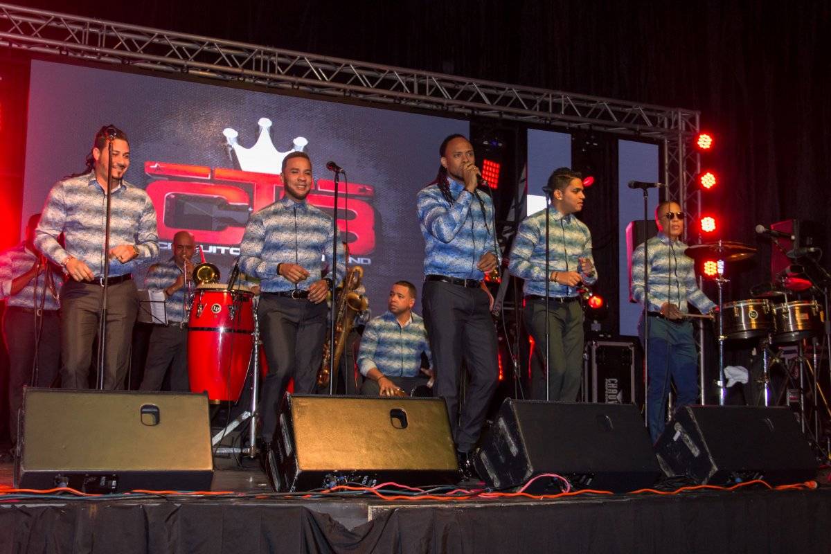 El Fiestón Navideño