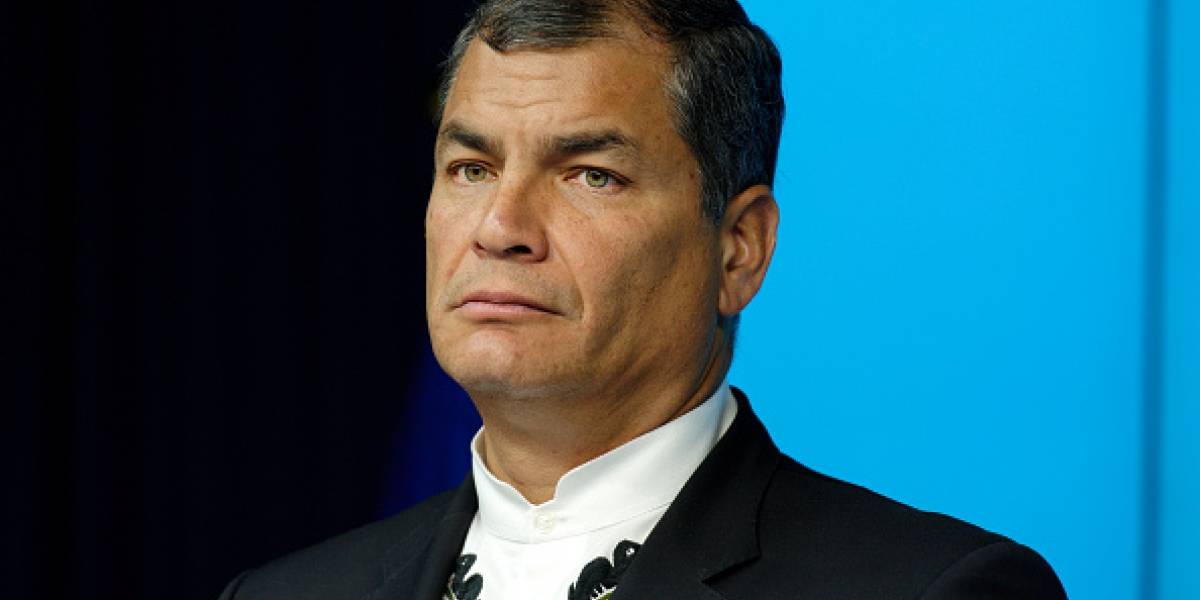 Rafael Correa confirma que regresará a Ecuador