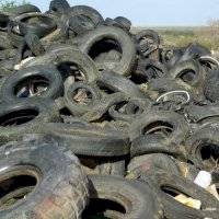 Activan la Guardia Nacional para recoger neumáticos en toda la isla