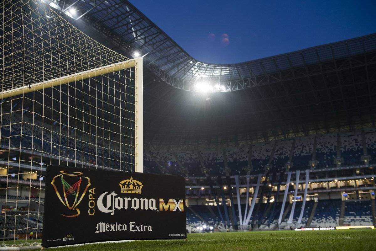 La cancha del Estadio BBVA Bancomer se encuentra lista