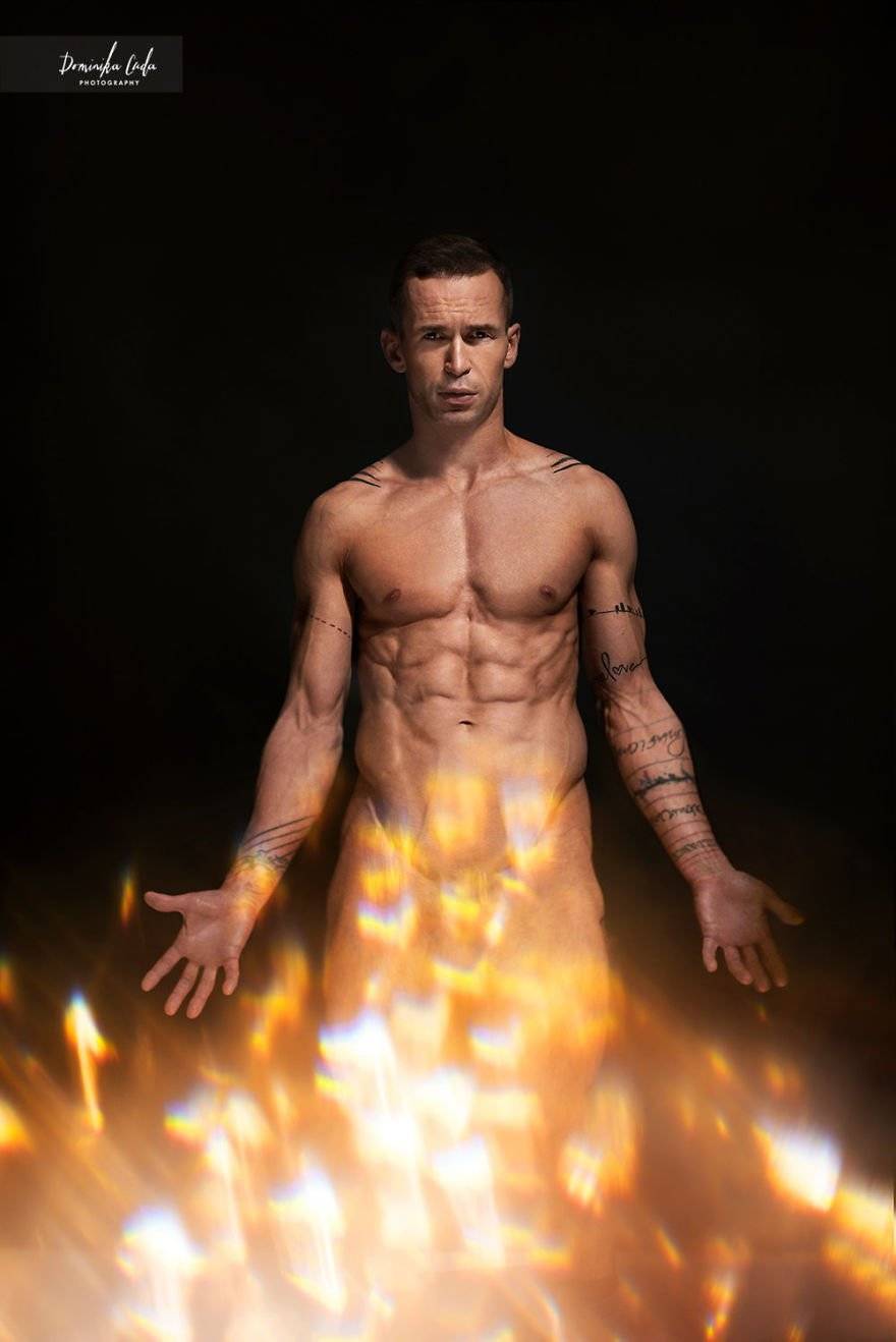 athletescharitycalendarphotoshootdominicacuda25a3780099eed7880-223d2822c0712b962ad19d8067b8ed3b.jpg
