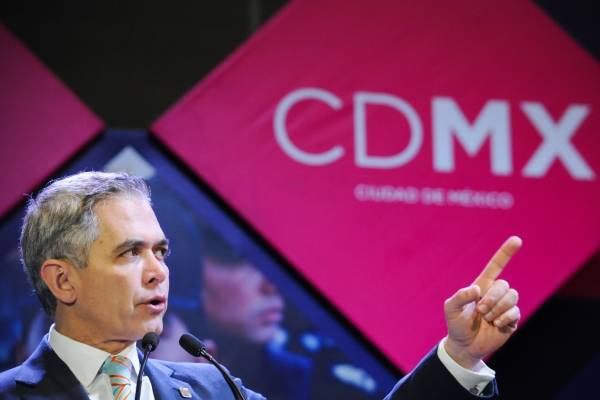 Renuncia Fernando Mayans al PRD; se suma a las filas de Morena Renuncia Fernando Mayans al PRD; se suma a las filas de Morena