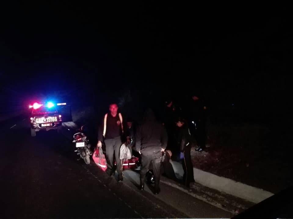 ambulancia colisionada en ruta al Pacífico