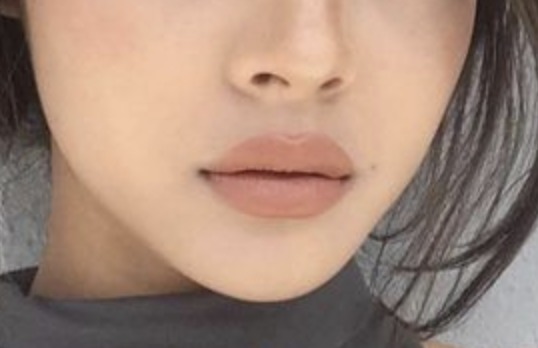 nude