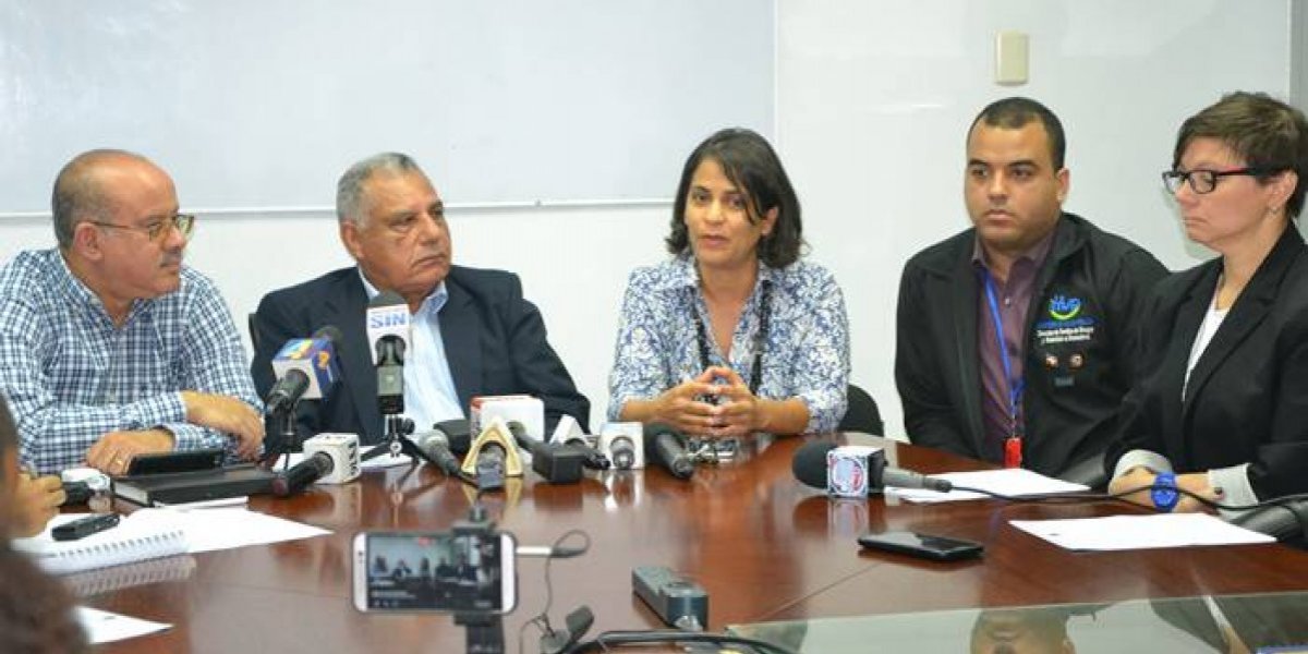 República Dominicana emite alerta tras 10 muertes por intoxicación con ron artesanal