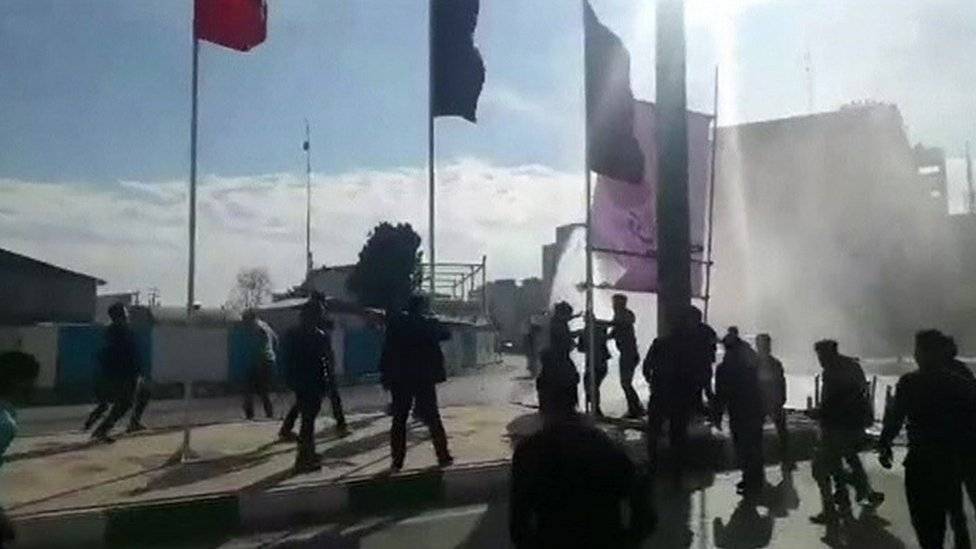 99410151iranprotest-a63023eb2ea125d1aed19f2a4bda9d6a.jpg