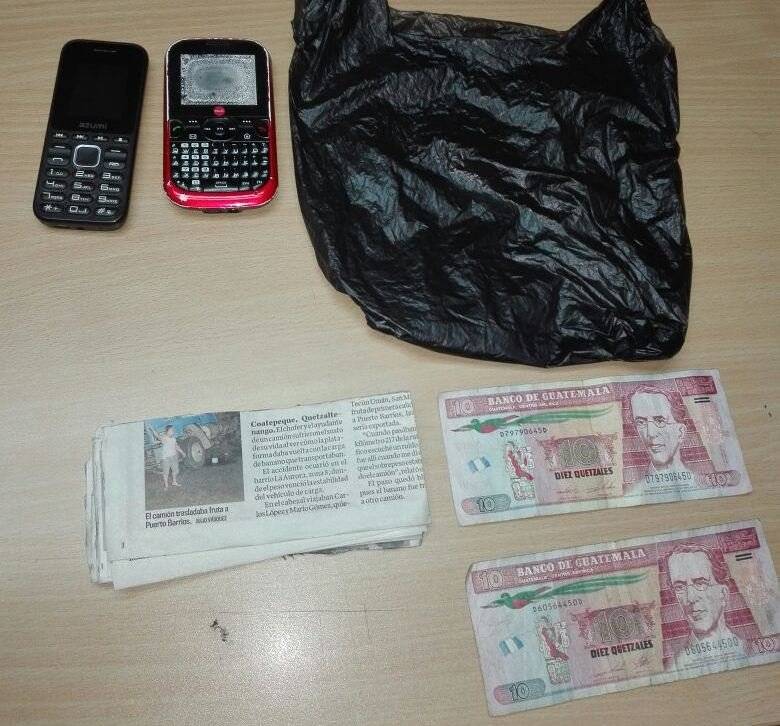 menores señalados de extorsión en Mixco