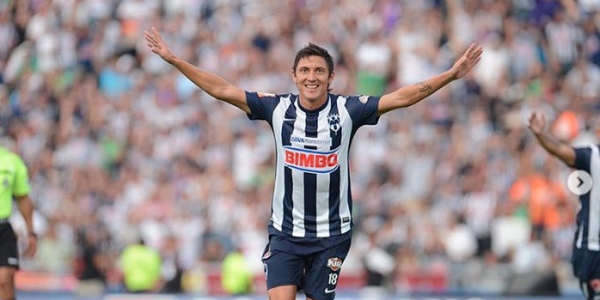 Neri Cardozo se despide de Rayados