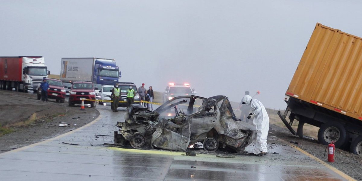 Cinco argentinos fallecieron en accidente de tránsito en Chile Cinco argentinos fallecieron en accidente de tránsito en Chile