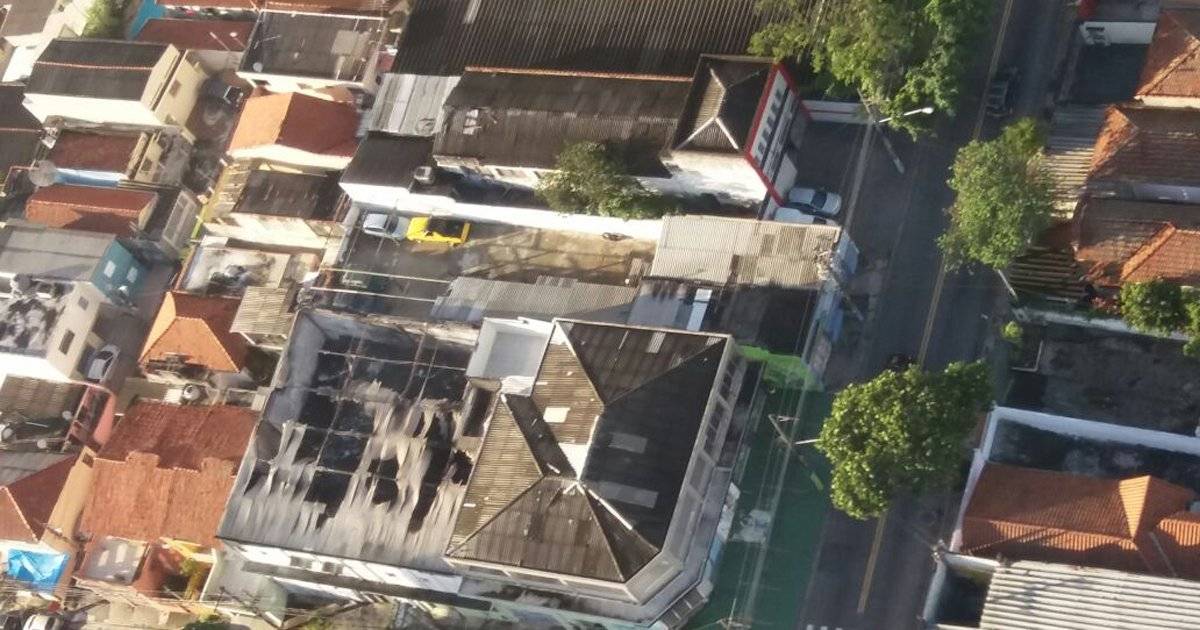 Incêndio escola de samba acadêmicos do tucuruvi