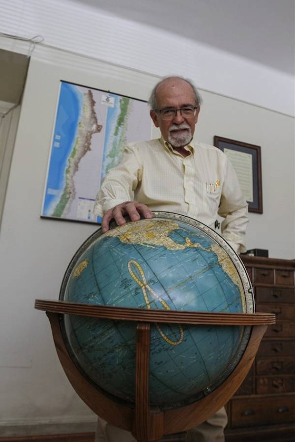 José Maza, Premio Nacional de Ciencias Exactas 1999