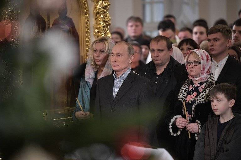 Vladimir Putin celebra la Navidad ortodoxa