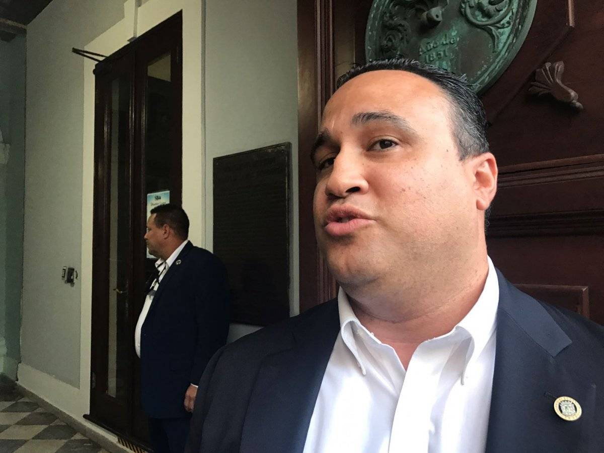 Omar Negrón, asesor de asuntos municipales.