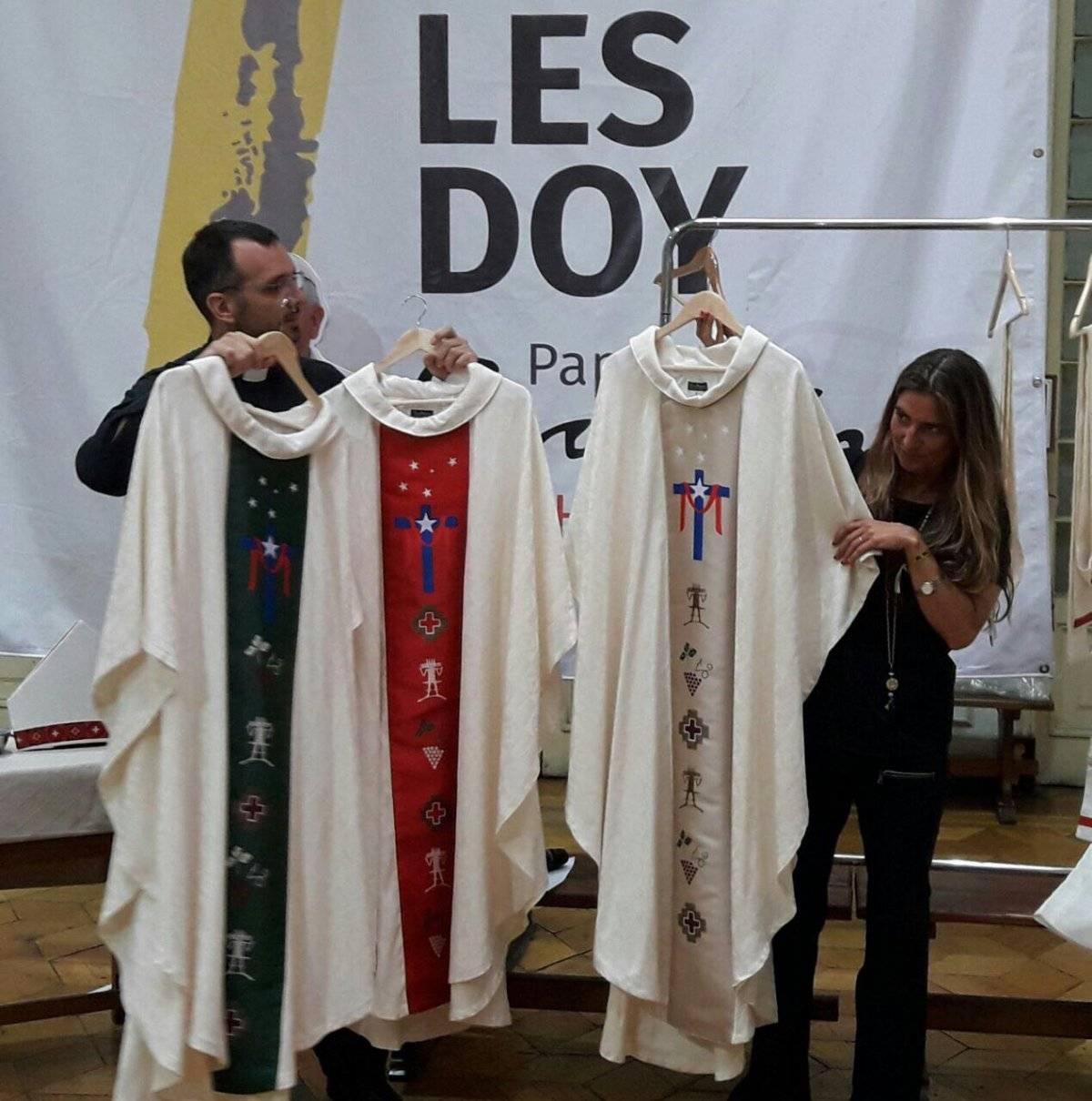 Ornamentos del Papa Francisco