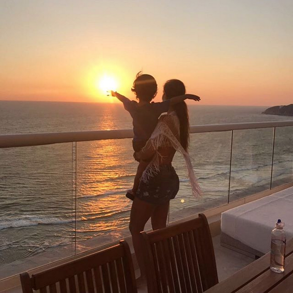 Ninel con su hijo.