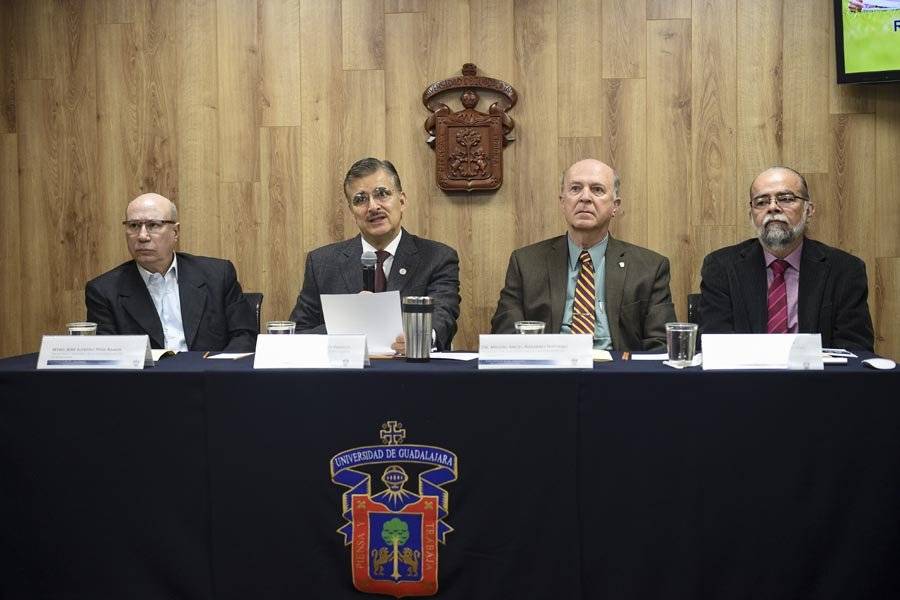 Quedan fuera de la UdeG seis de cada 10 aspirantes