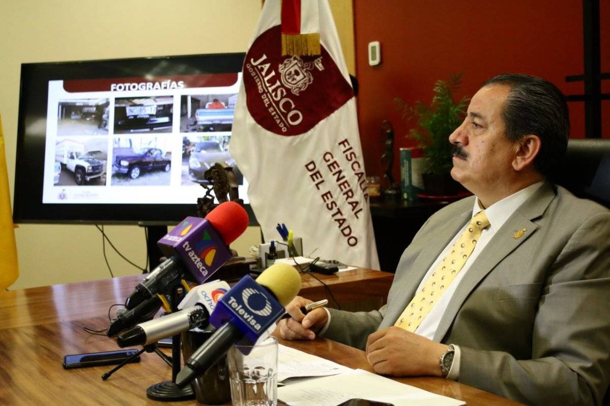 Alfaro acusa atentado en gira, gobernador lo acusa de victimizarse