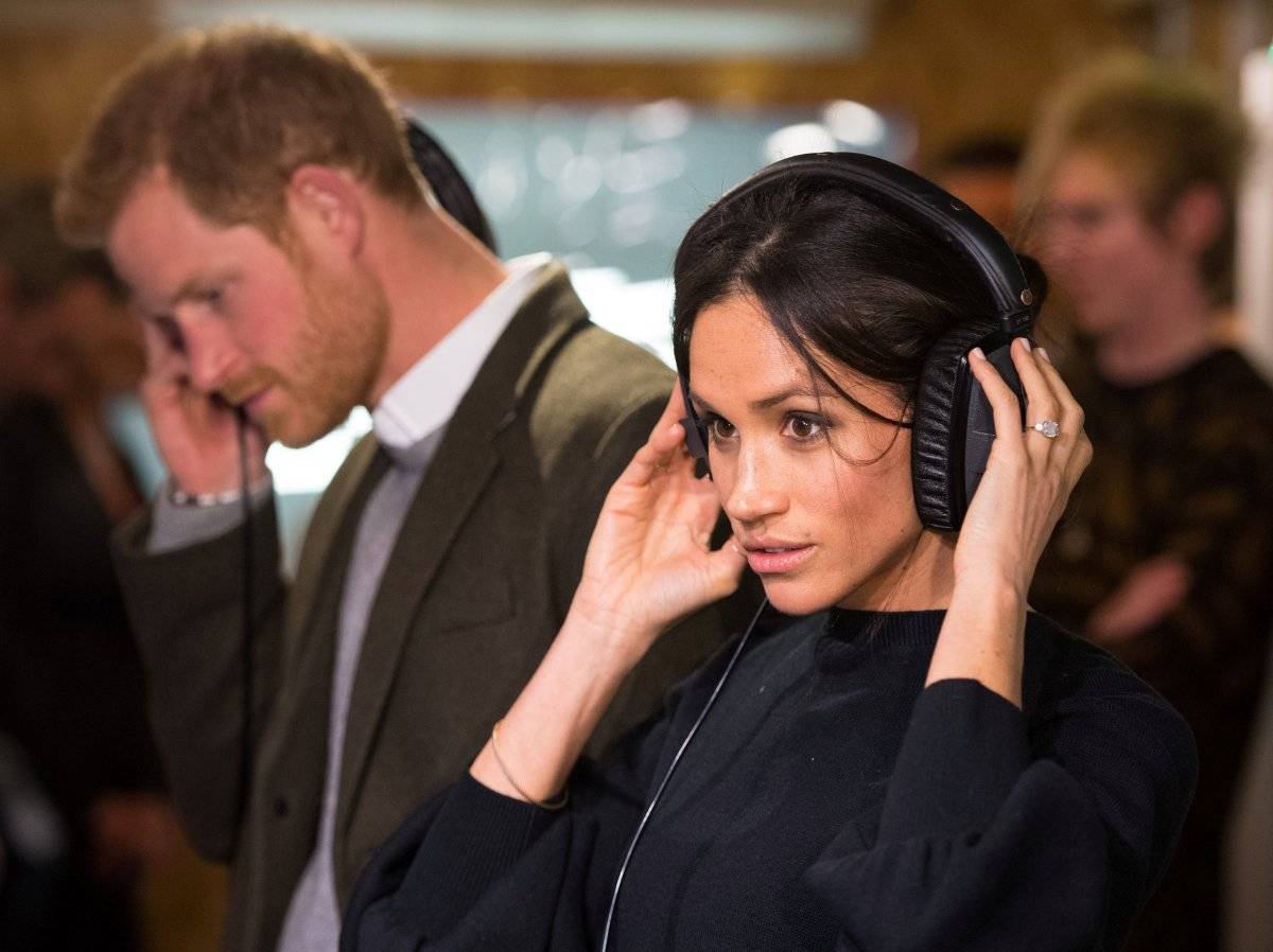 Meghan Markle e príncipe Harry - rádio Reprezent