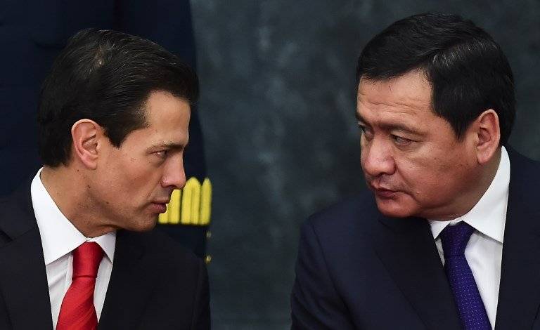 Enrique Peña Nieto y Miguel Ángel Osorio Chong