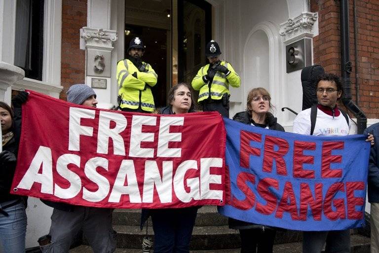 Protestan por la liberación de Assange