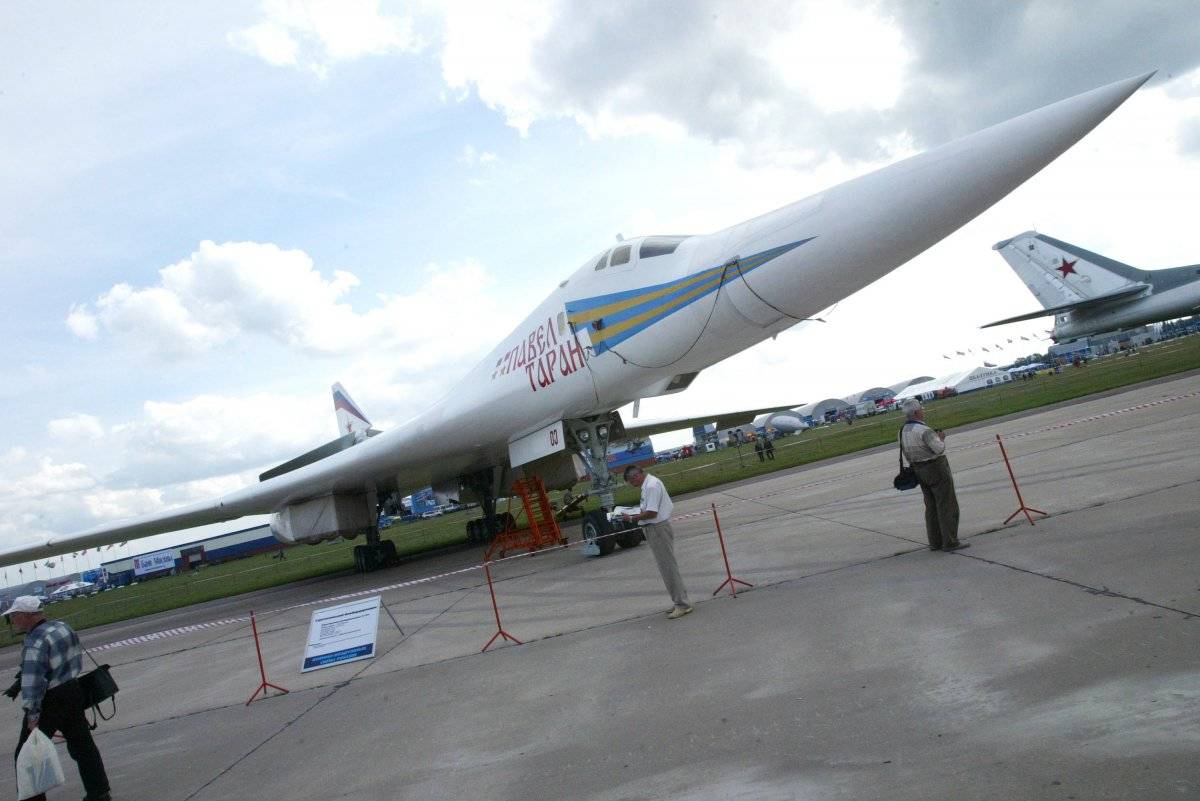 Tupolev Tu-160
