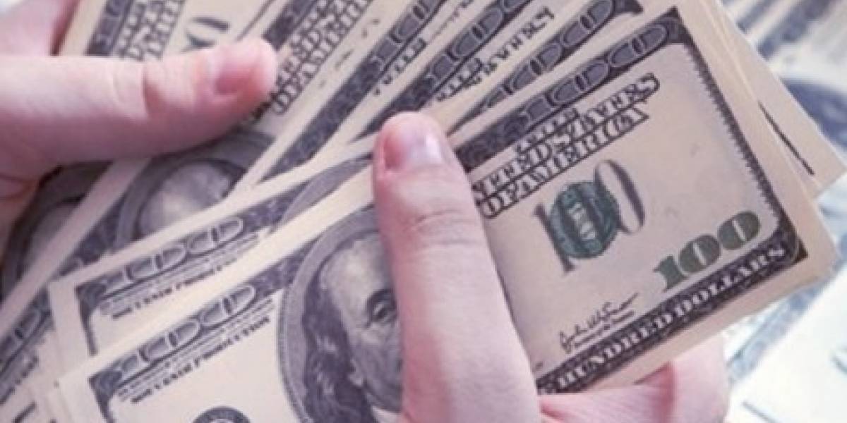 Ecuador emite USD 3.000 millones en bonos soberanos