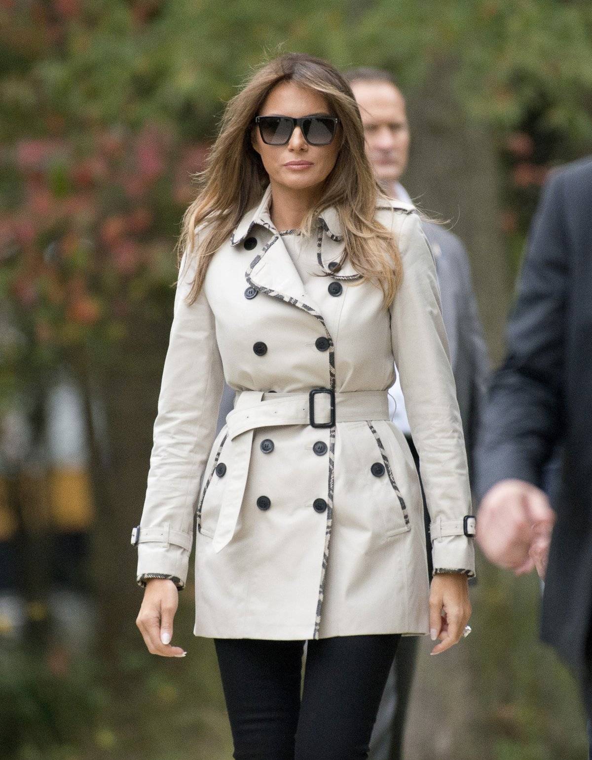 Melania 9
