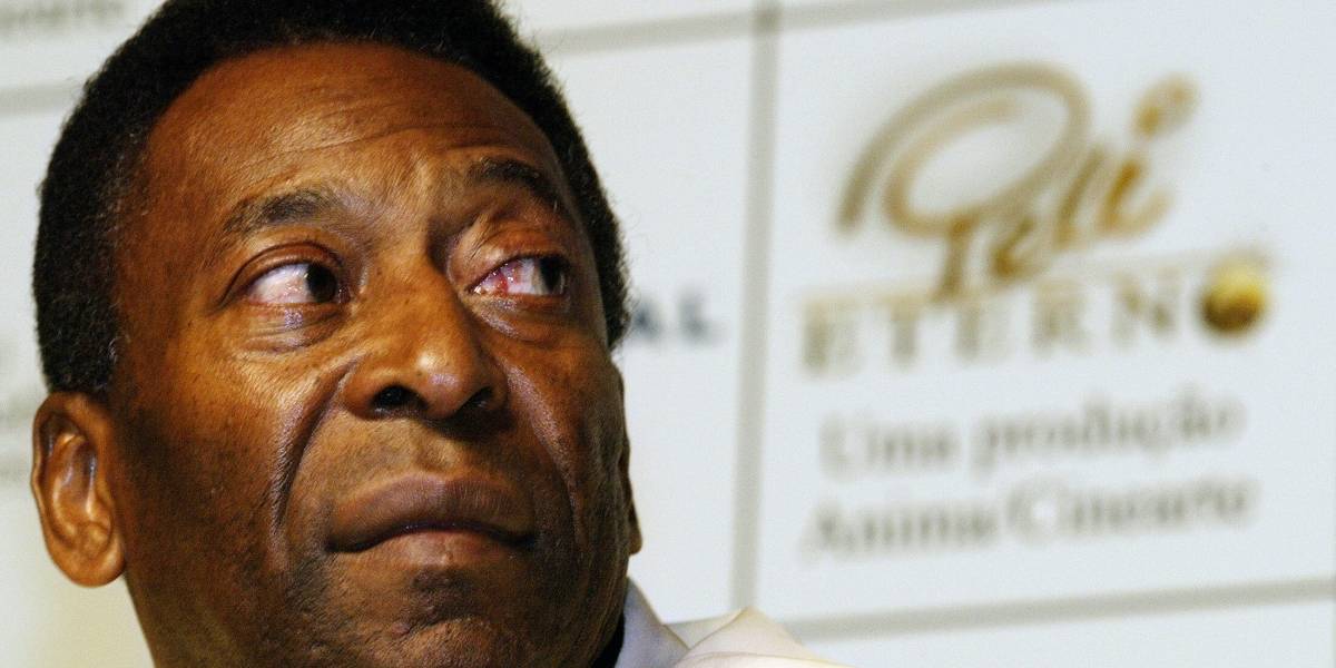 Pelé fue ingresado en un hospital de Brasil por