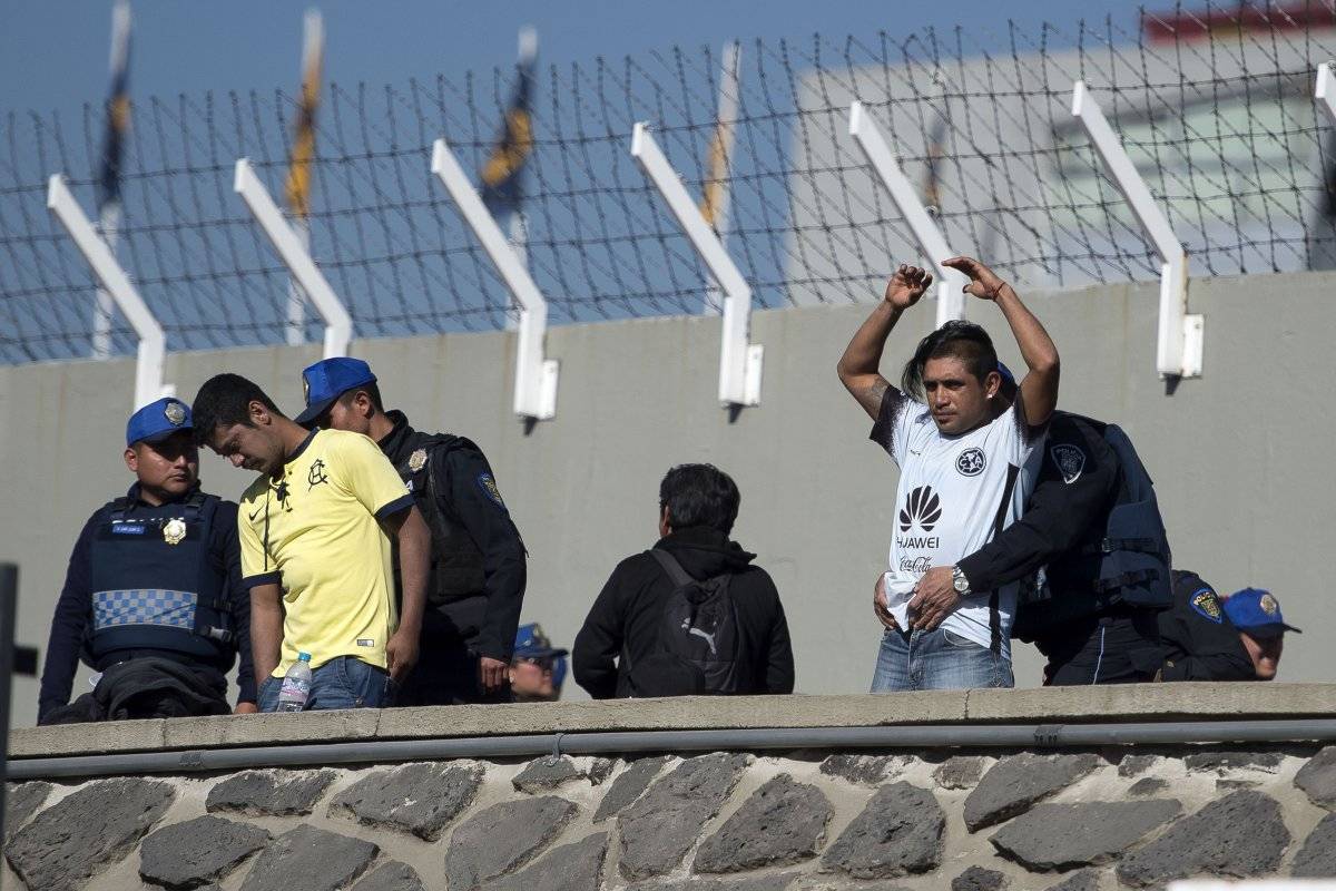 Elementos de seguridad en el Clásico Capitalino