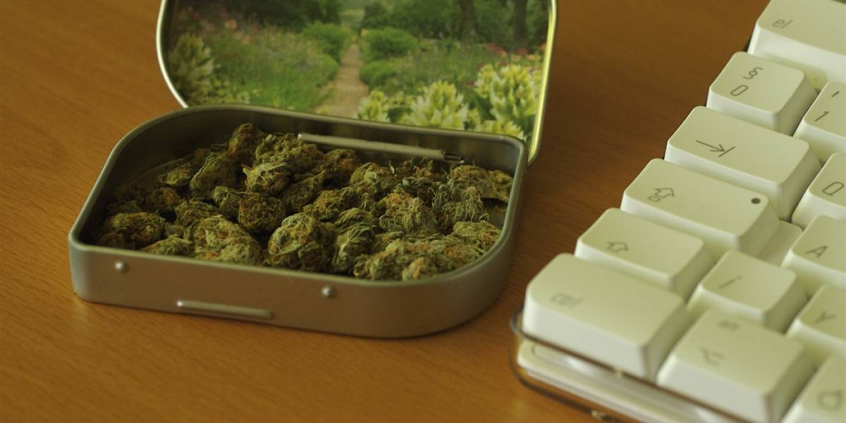 FBI deberá flexibilizar sus políticas anti-marihuana para poder contratar hackers