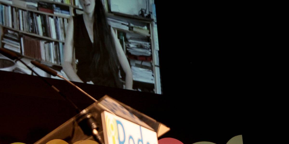 La hija de Raúl Castro creó una cuenta de Twitter y polemizó con la bloguera Yoani Sánchez
