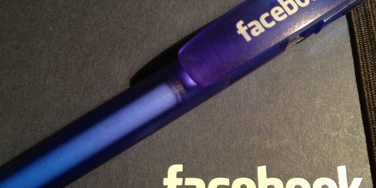 Facebook ya permite responder los comentarios con videos