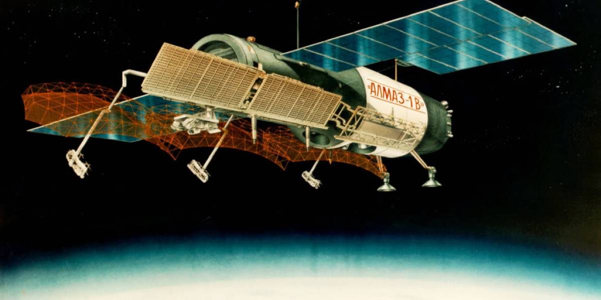 Astronautas de la NASA podrían viajar a la ISS en naves de la era soviética