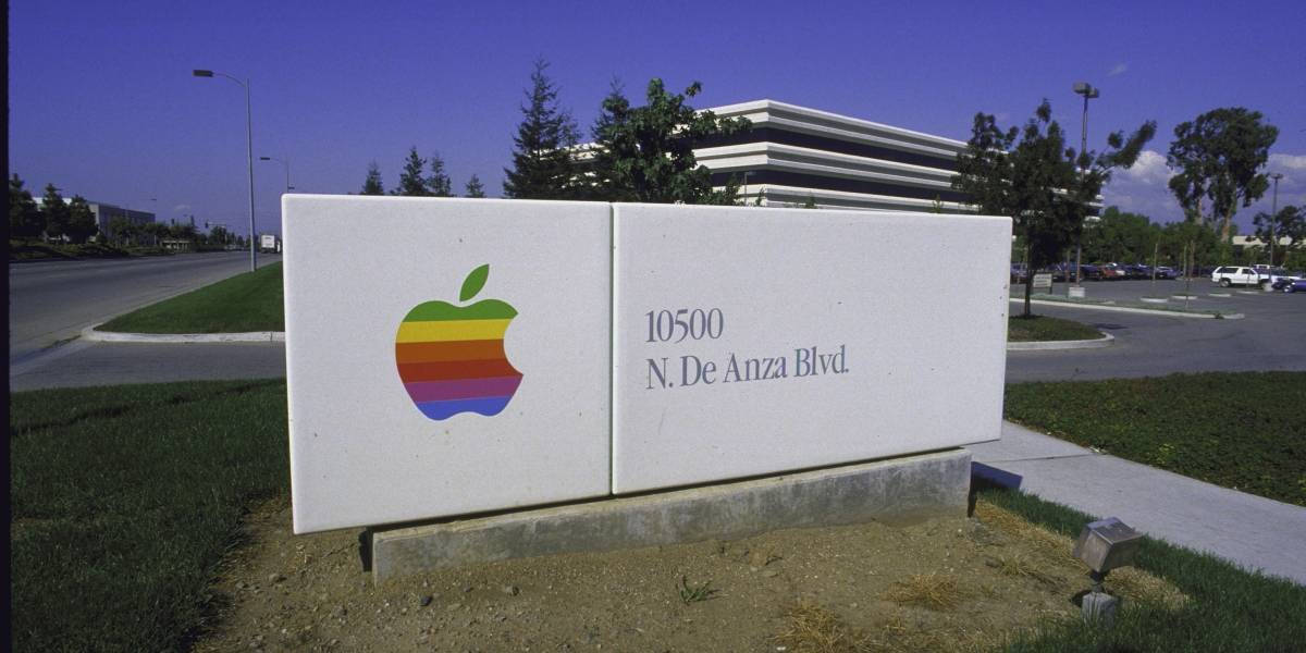 La manzana original de Apple a subasta