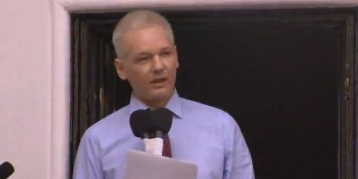 Julian Assange pide a EE.UU. que termine con la "cacería de brujas" (Video)