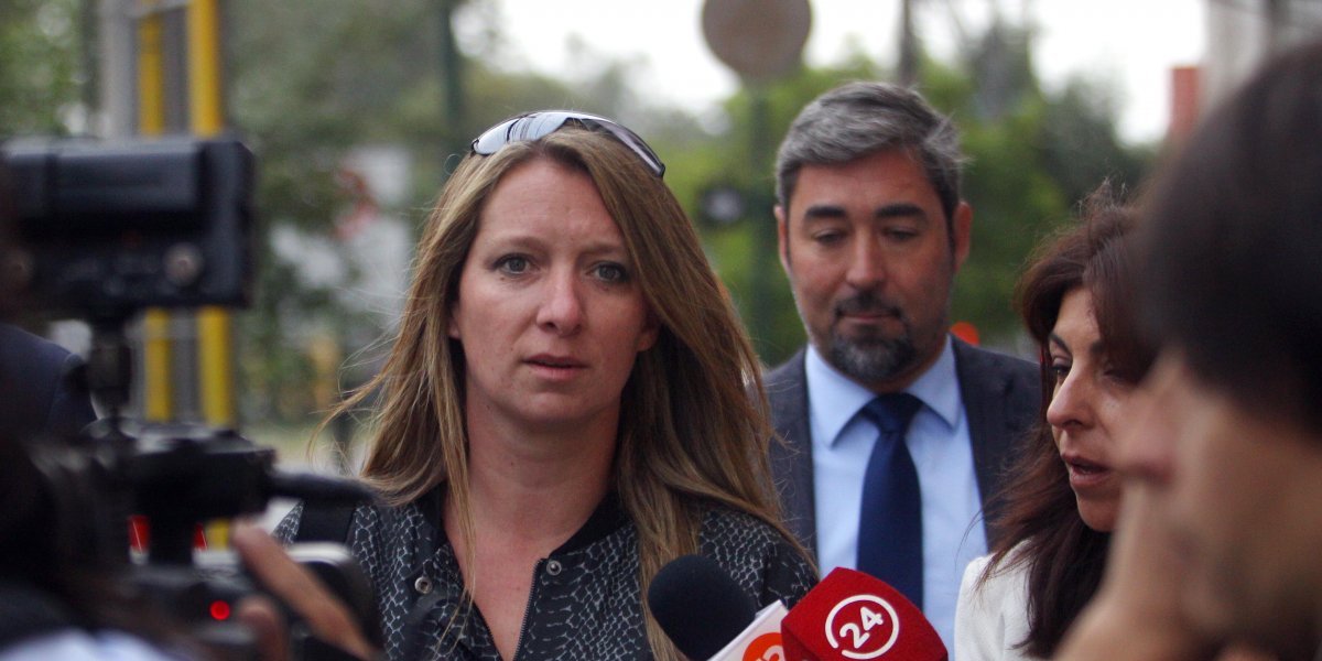 Postergan por tercera vez juicio oral a Natalia Compagnon