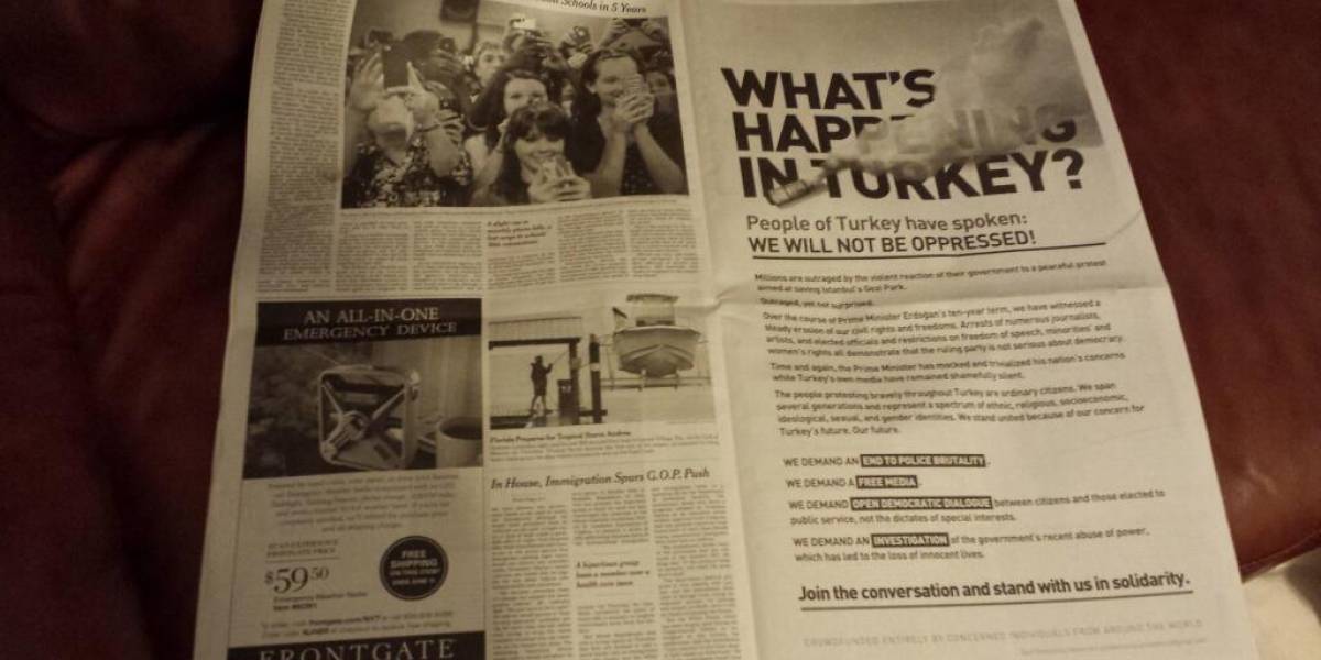 Activistas turcos compran aviso en New York Times gracias a exitosa campaña de crowdfunding