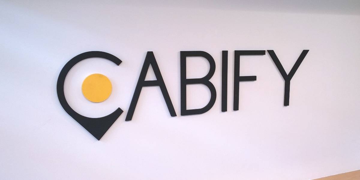 "Necesitamos un ridesharing regulado y seguro" entrevista a Juan de Antonio de Cabify