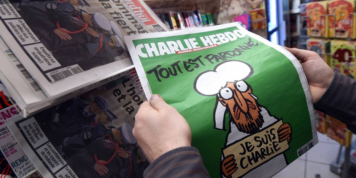 Largas colas para comprar Charlie Hebdo en Francia