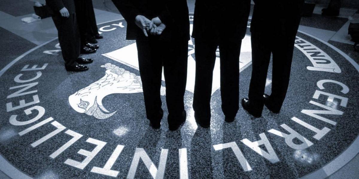 La CIA nos espía por medio de nuestros teléfonos, ¿y eso qué significa?
