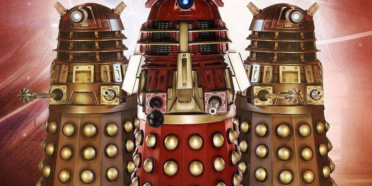 Chinos crean robot Dalek de seguridad que "intimida" a Edward Snowden
