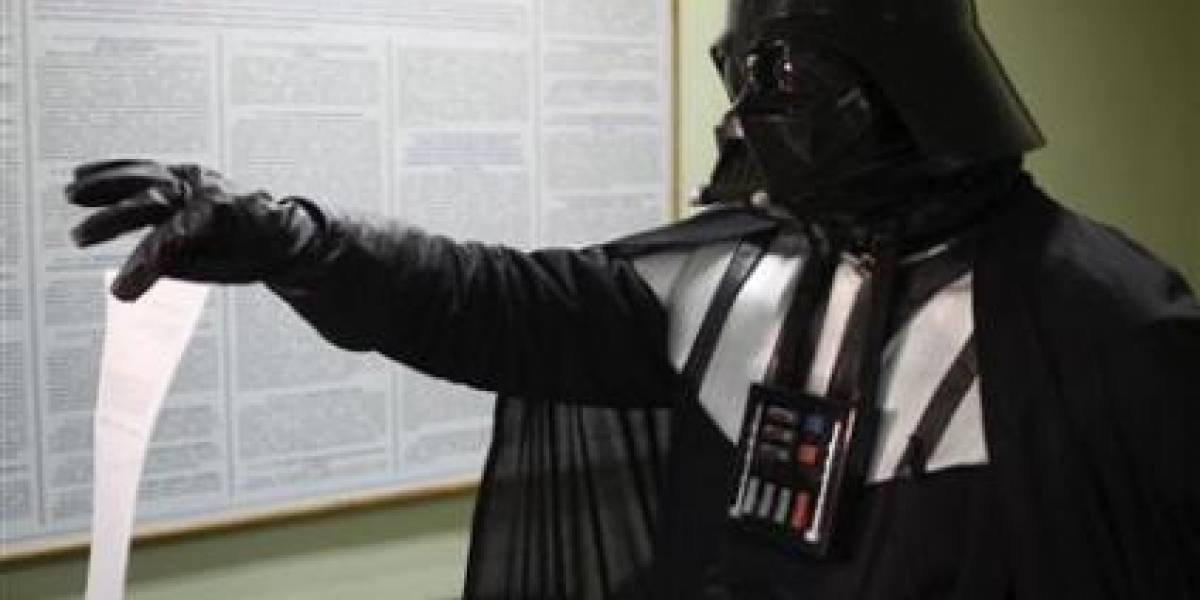 WTF? Darth Vader pide que le den tierras en Ucrania