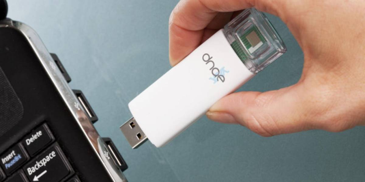 Científicos crean un dispositivo USB que puede hacer test de VIH