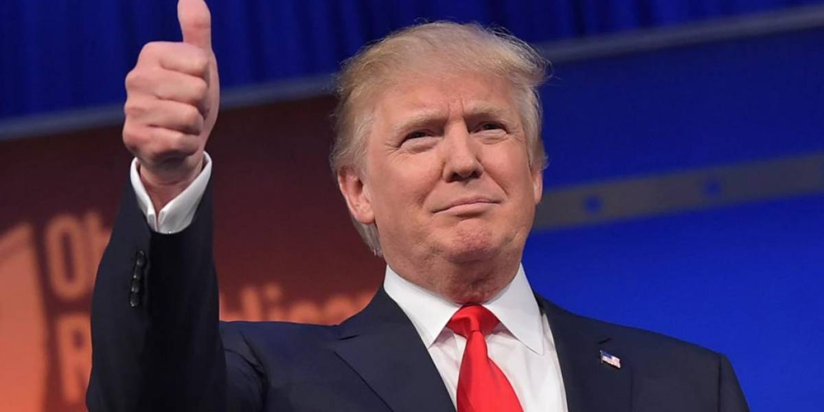 Stephen Hawking no entiende la popularidad de Donald Trump: "Es un demagogo"