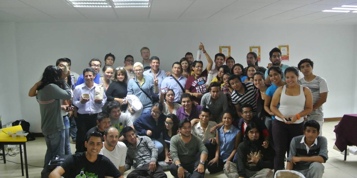 Piensa local, actúa global: Startup Weekend San Cristóbal